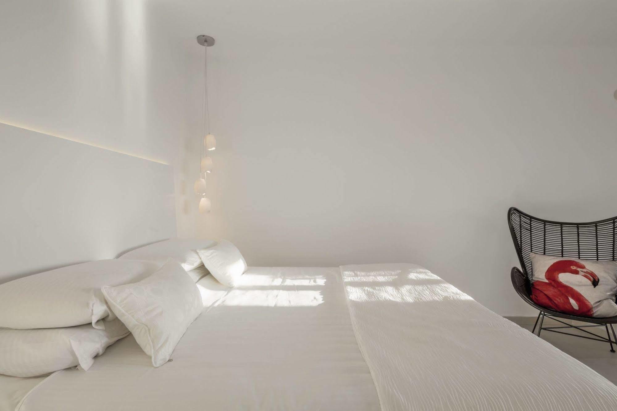 Art Hotel Santorini (Adults Only) Pyrgos Kallistis Екстер'єр фото